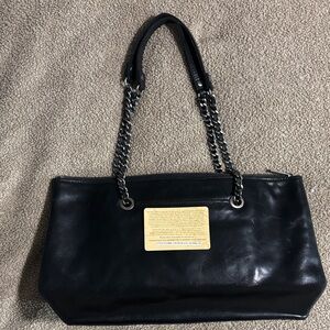 Elegant Black Leather Chain Strap Bag